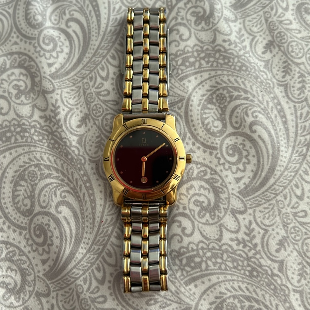 FENDI TWO TONE WATCH - Picture 2 of 7